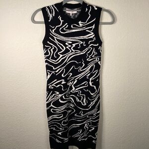 NWT Willow & Wind Wave Printed Dress size Small